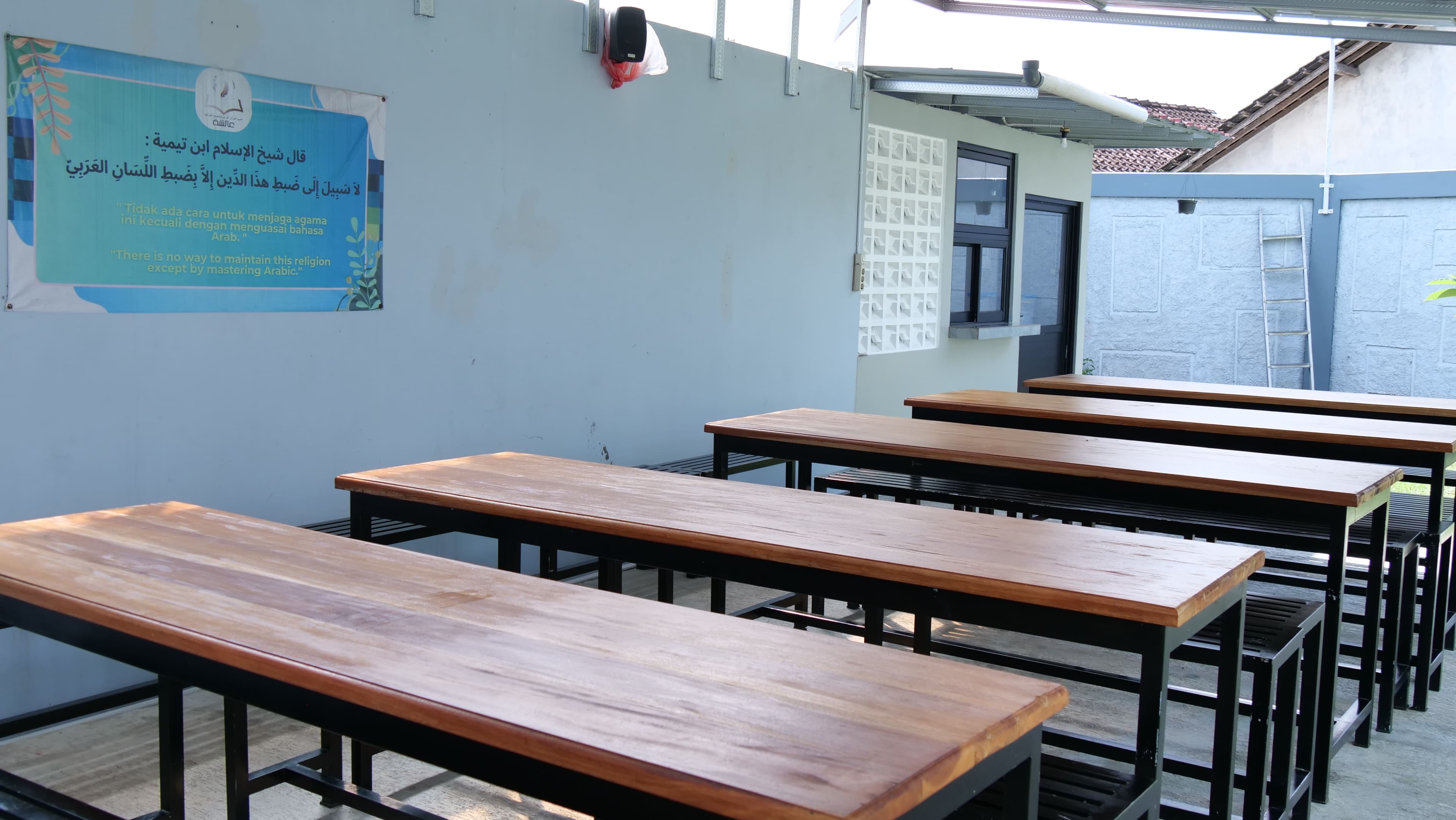 Area makan santri Pesantren Gratis Klaten