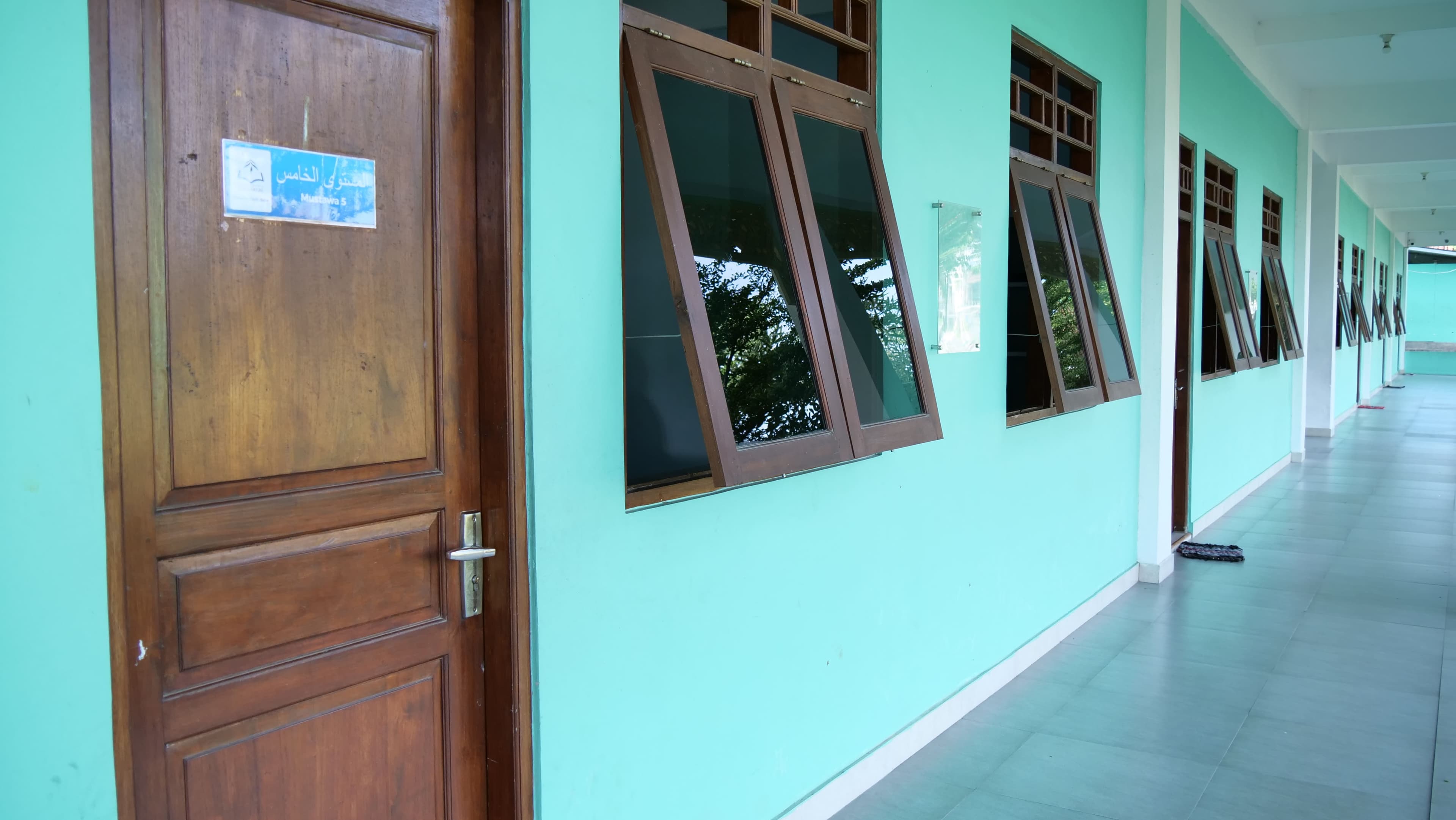 Kegiatan diskusi santri Pesantren Gratis Klaten